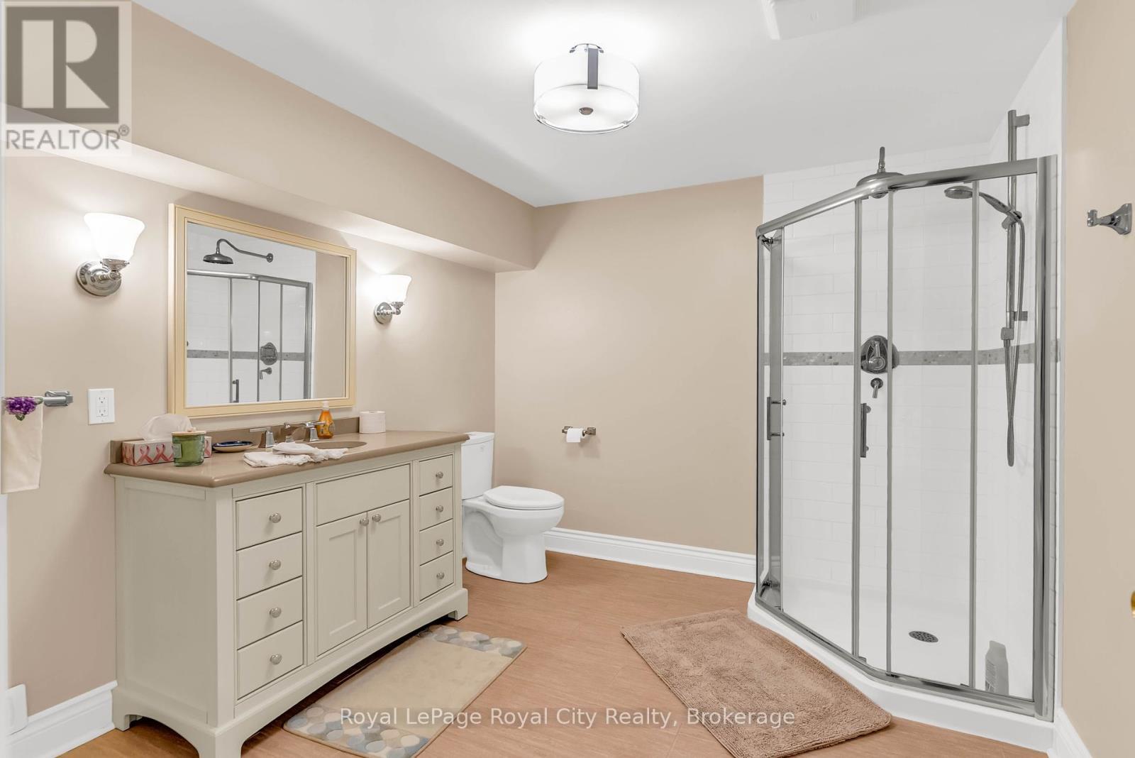 












12 WOOD DUCK COURT

,
Guelph (Kortright Hills),




Ontario
N1C1B1

