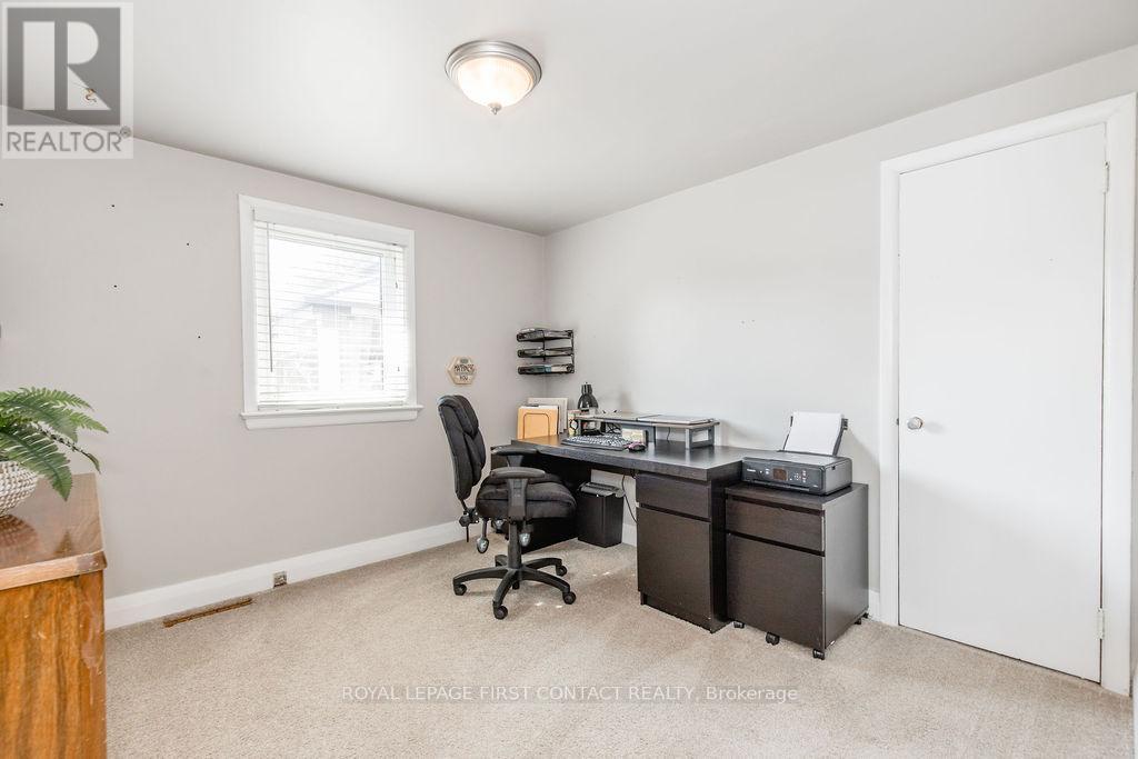 












315 CRAWFORD STREET

,
Orillia,




Ontario
L3V1K2


