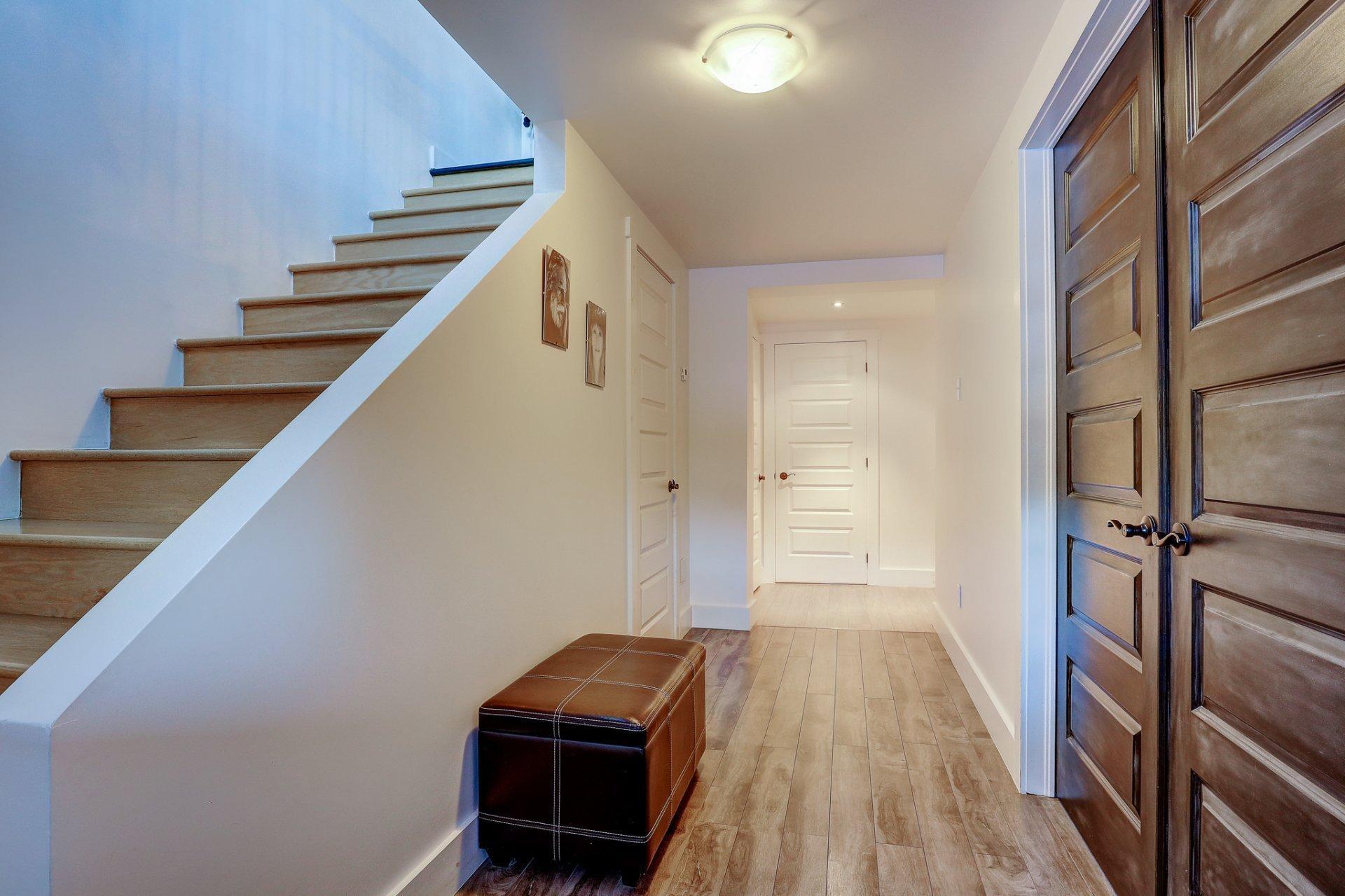 









455


Rue de la Brème

,
Saint-Denis-de-Brompton,




QC
J0B2P0

