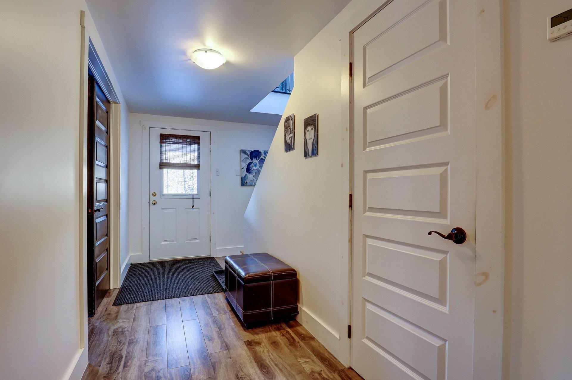 









455


Rue de la Brème

,
Saint-Denis-de-Brompton,




QC
J0B2P0

