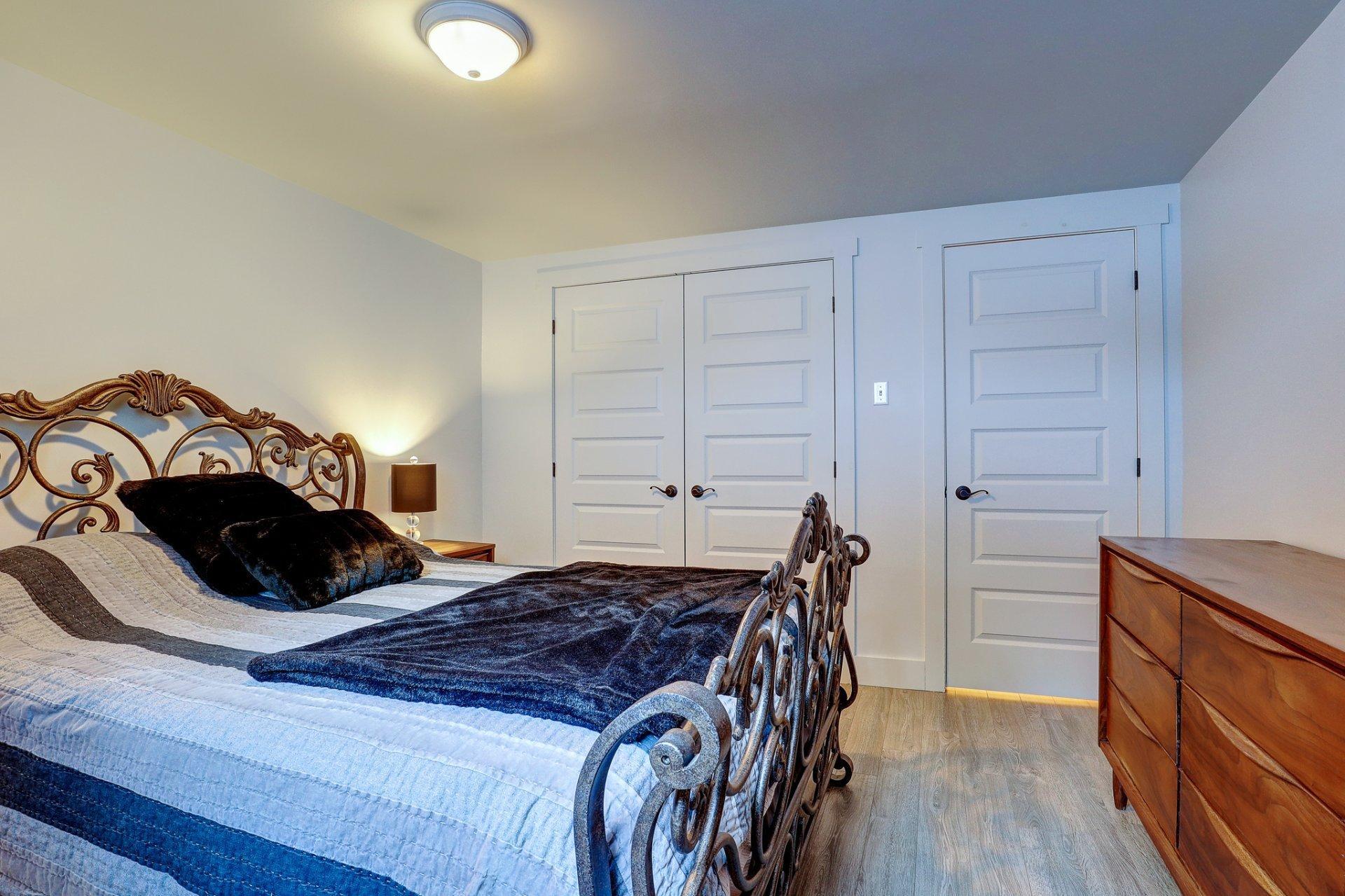 









455


Rue de la Brème

,
Saint-Denis-de-Brompton,




QC
J0B2P0

