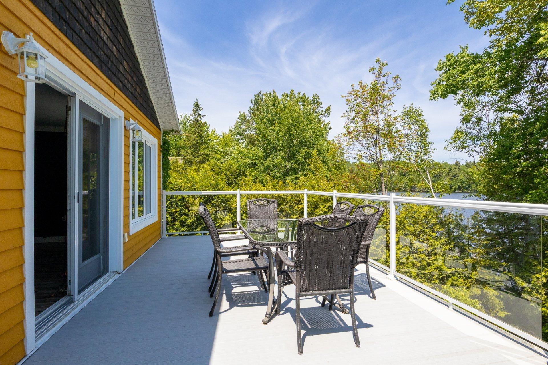 









455


Rue de la Brème

,
Saint-Denis-de-Brompton,




QC
J0B2P0

