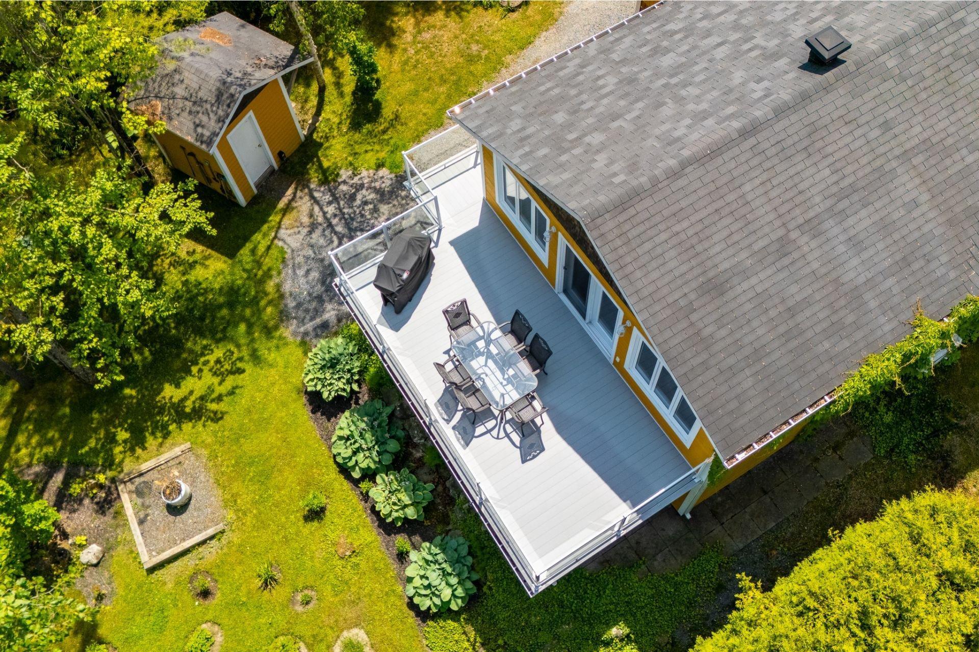 









455


Rue de la Brème

,
Saint-Denis-de-Brompton,




QC
J0B2P0


