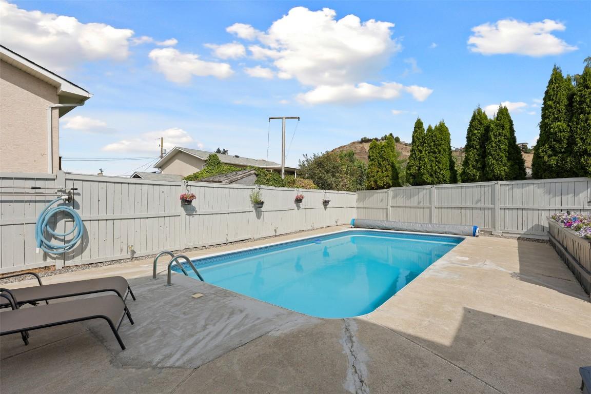 









1278


Kimberley

Crescent,
Kamloops,




BC
V2B 3B7

