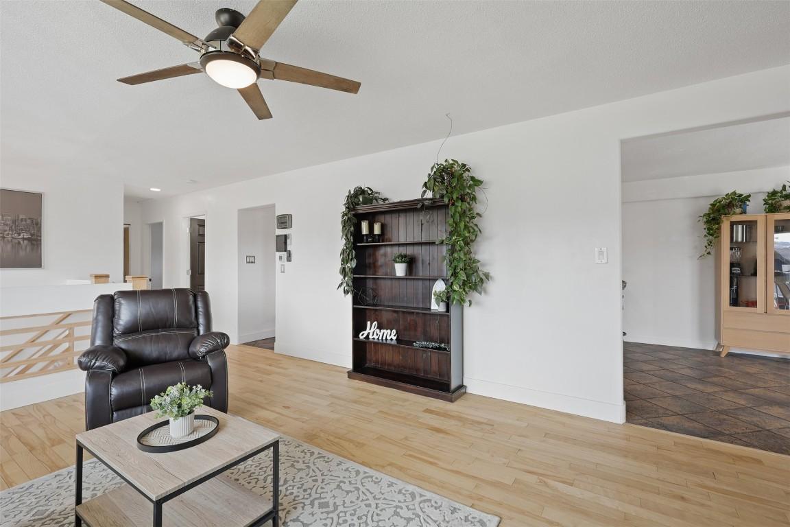 









1278


Kimberley

Crescent,
Kamloops,




BC
V2B 3B7

