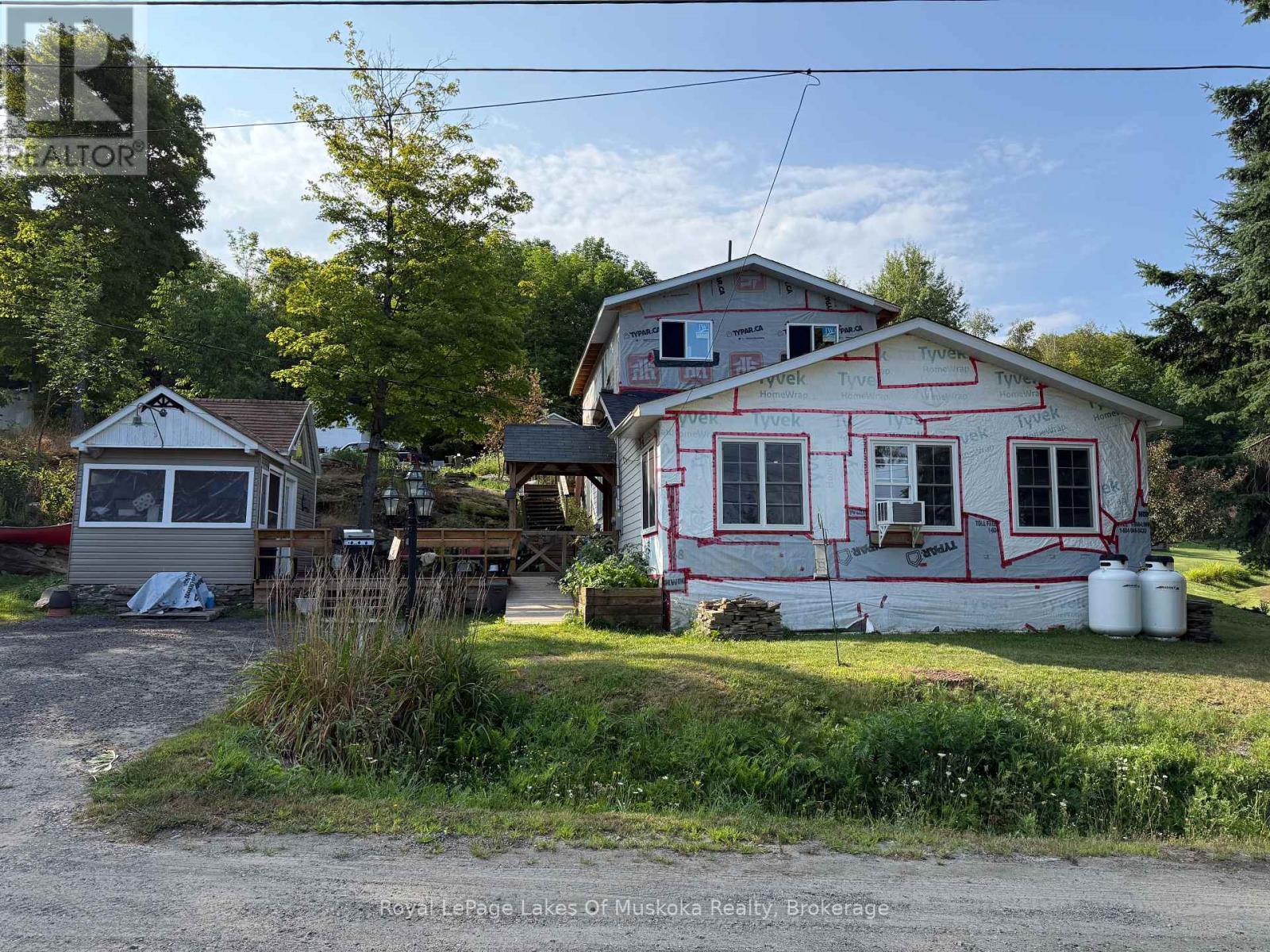












48 KITCHEN ROAD S

,
Huntsville (Brunel),




Ontario
P1H2K8

