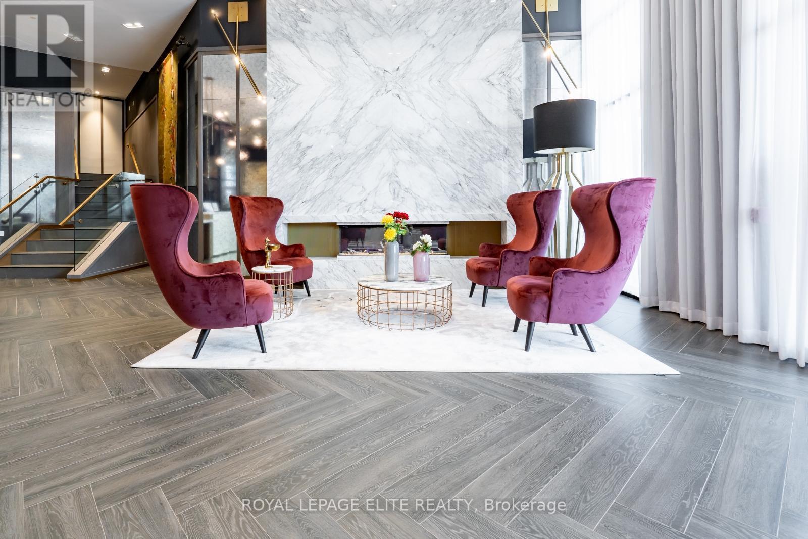 












418 - 405 DUNDAS STREET

,
Oakville,




Ontario
L6M4M2

