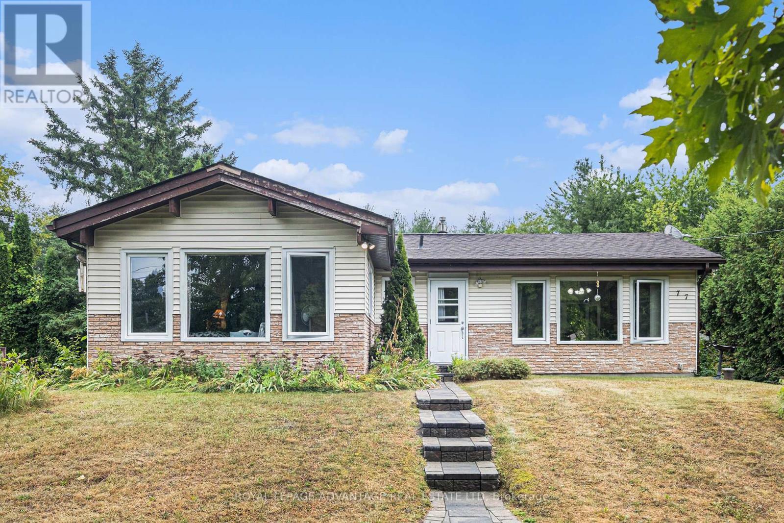 












77 GOLF CLUB ROAD

,
Rideau Lakes,




Ontario
K7A4S5

