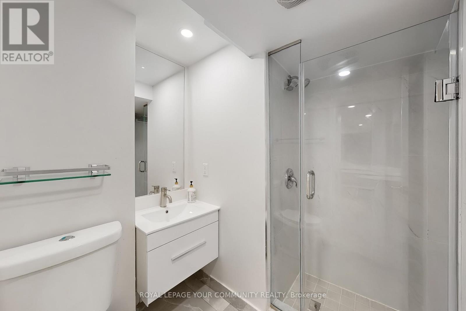 












7 GODDARD STREET

,
Toronto,




Ontario
M3H5C5

