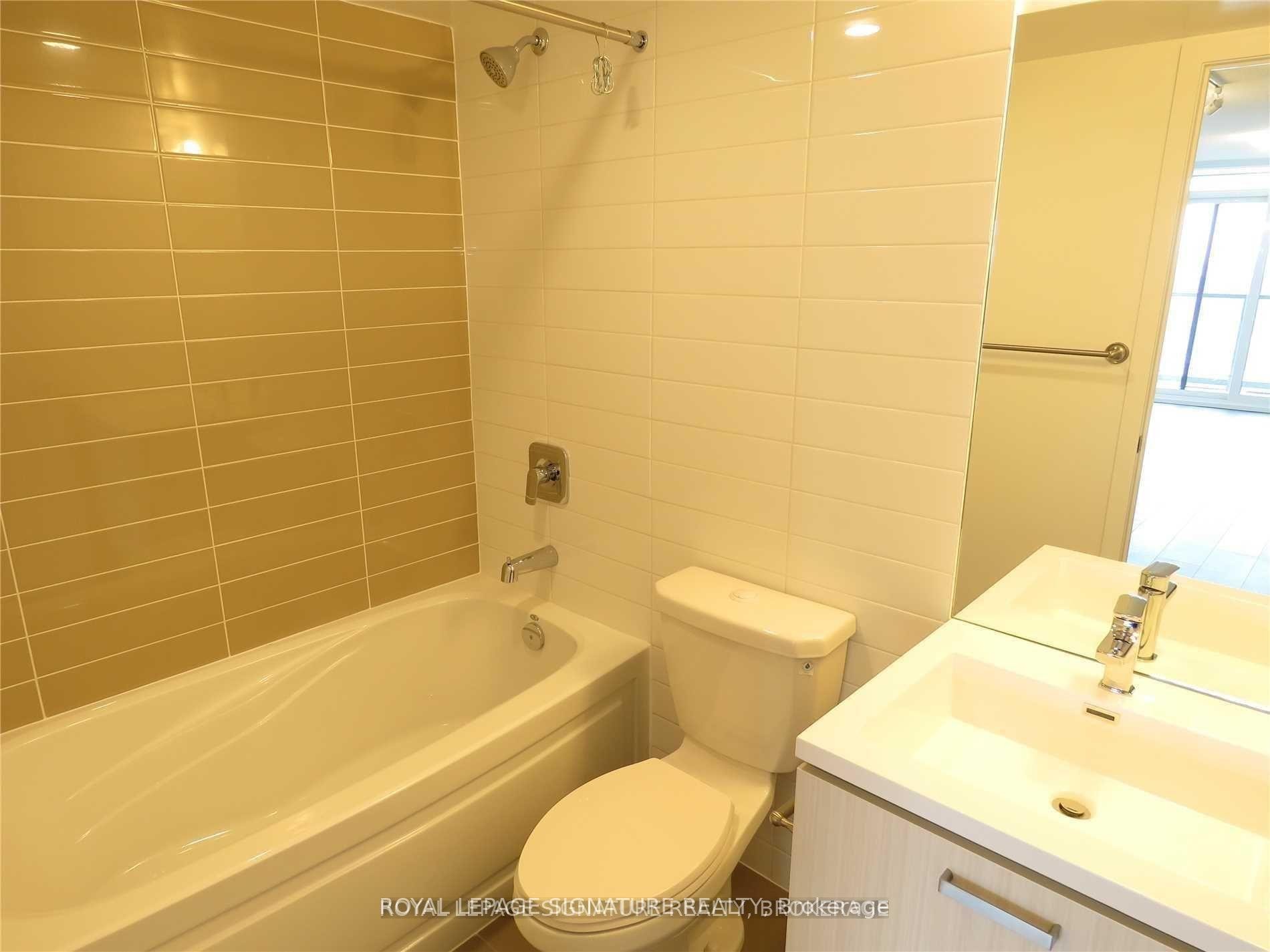 









125


Redpath

Avenue, 2013,
Toronto,




ON
M4S 2J9

