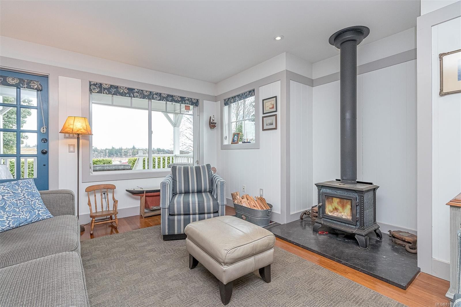 









9838


CROFT

St,
Chemainus,




BC
V0R 1K0

