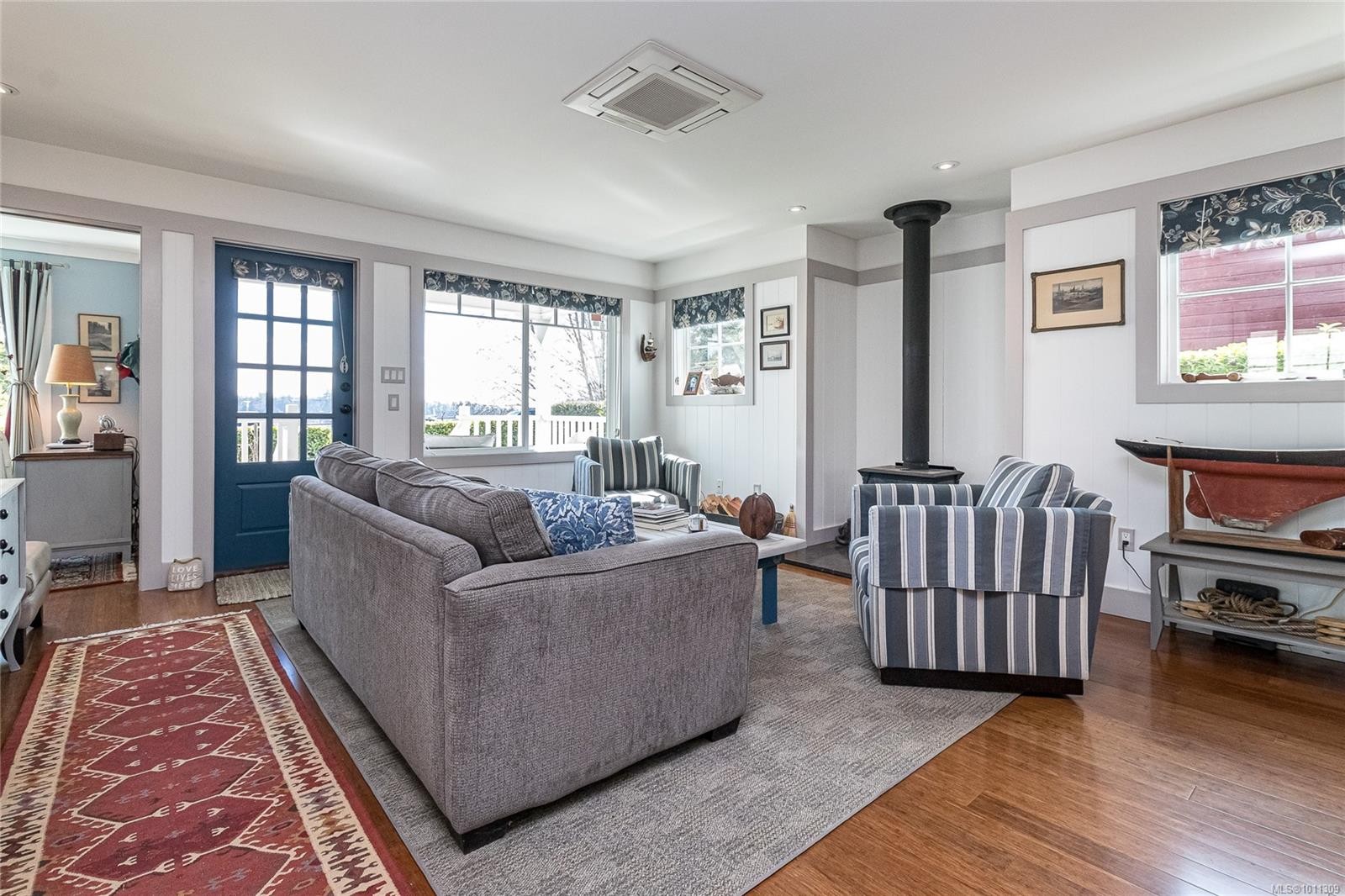 









9838


CROFT

St,
Chemainus,




BC
V0R 1K0

