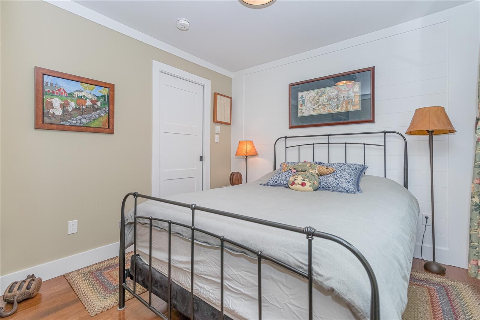 









9838


CROFT

St,
Chemainus,




BC
V0R 1K0

