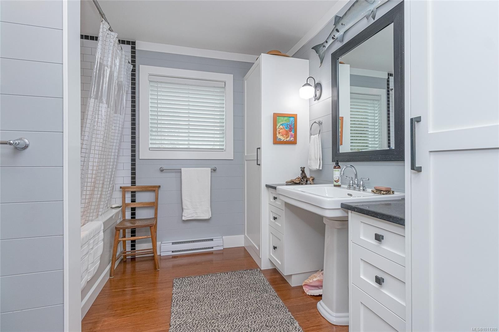 









9838


CROFT

St,
Chemainus,




BC
V0R 1K0

