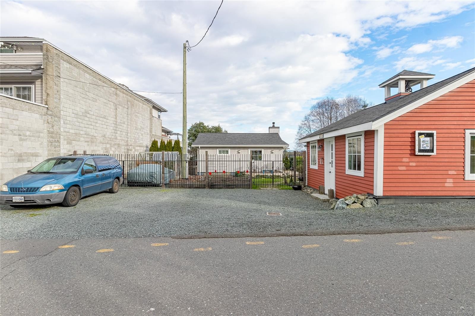 









9838


CROFT

St,
Chemainus,




BC
V0R 1K0

