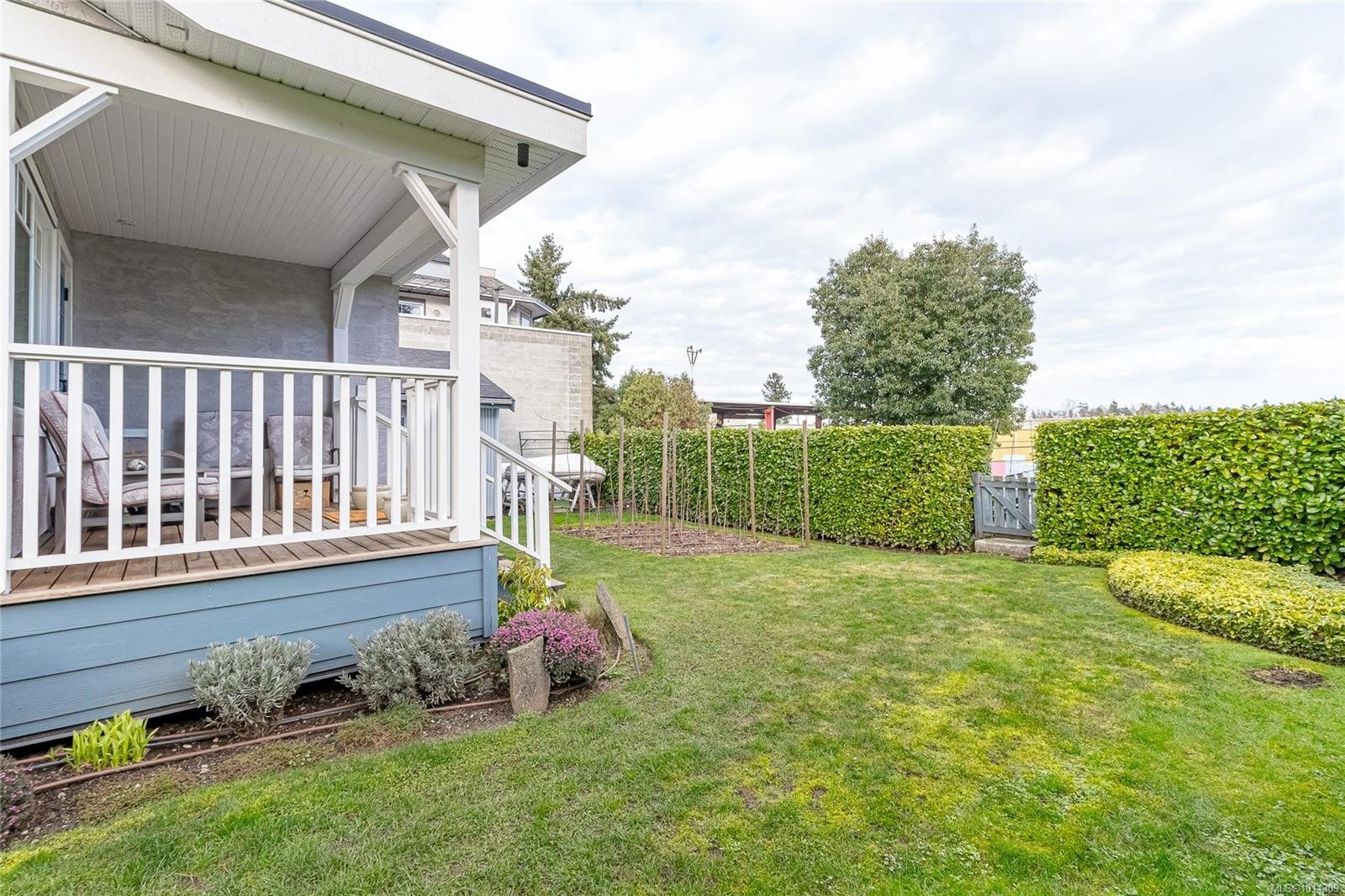 









9838


CROFT

St,
Chemainus,




BC
V0R 1K0

