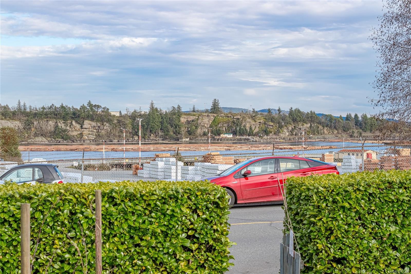 









9838


CROFT

St,
Chemainus,




BC
V0R 1K0

