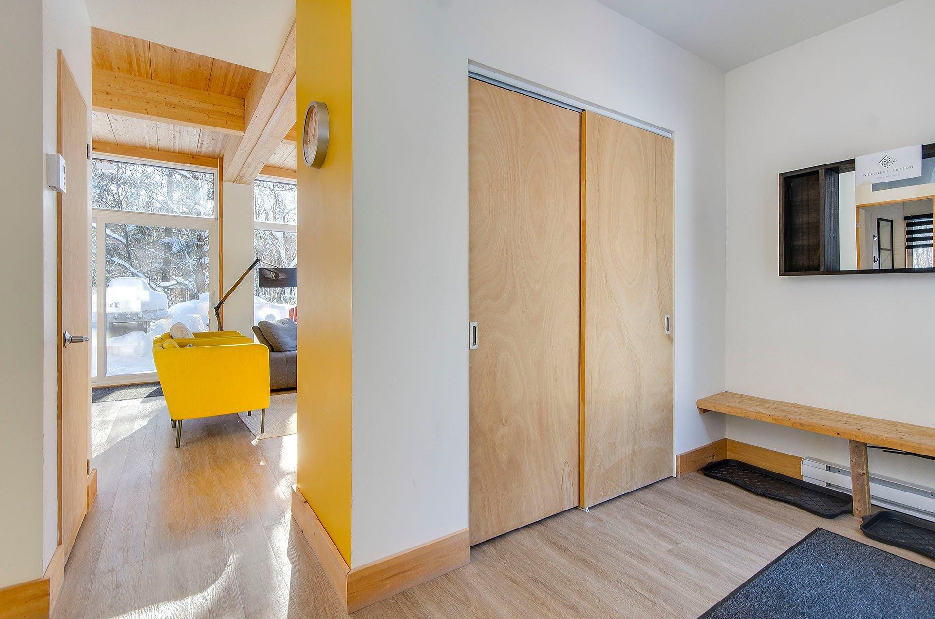 









265

 - 267


Ch. Seigneurial

,
Sutton,




QC
J0E2K0

