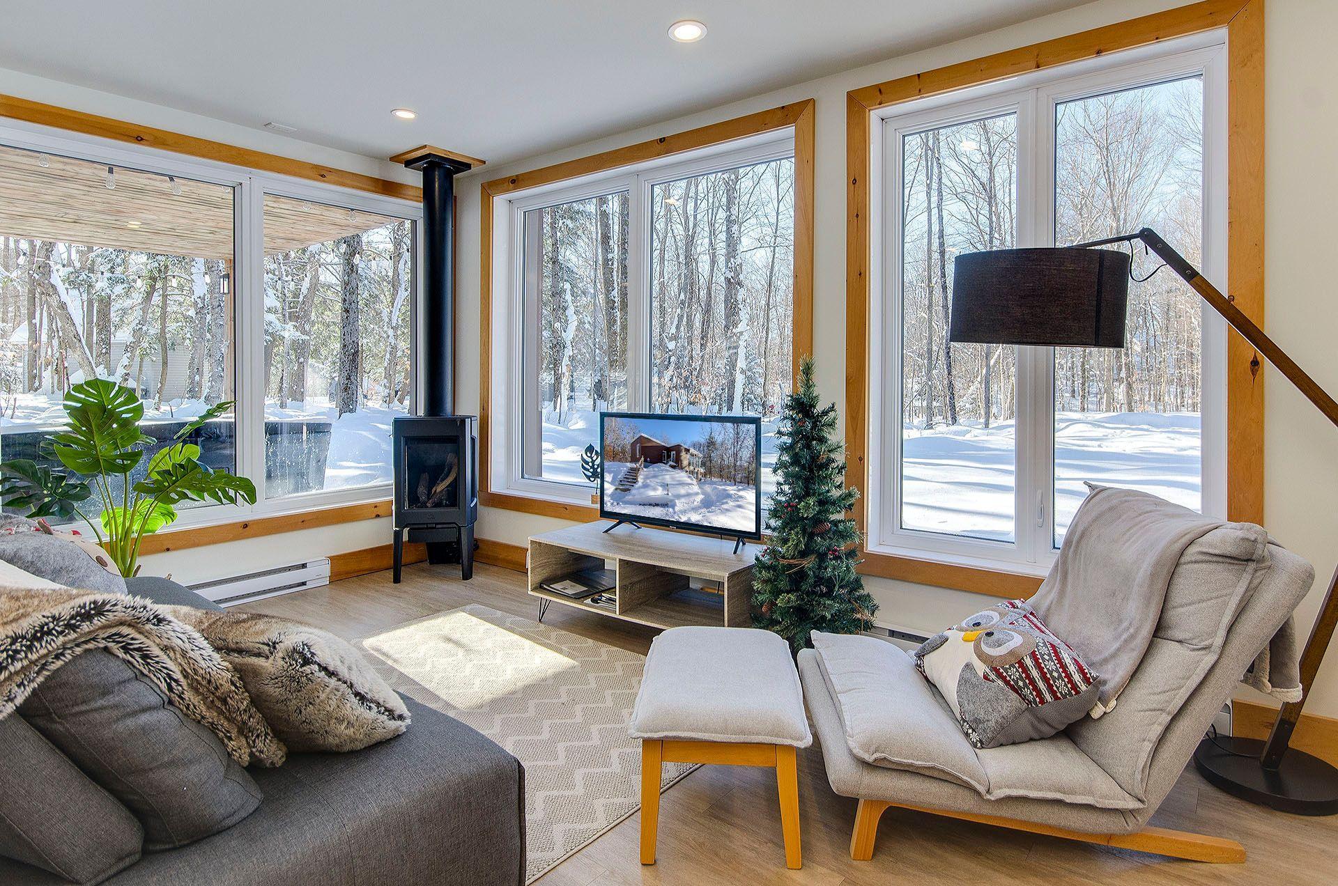 









265

 - 267


Ch. Seigneurial

,
Sutton,




QC
J0E2K0

