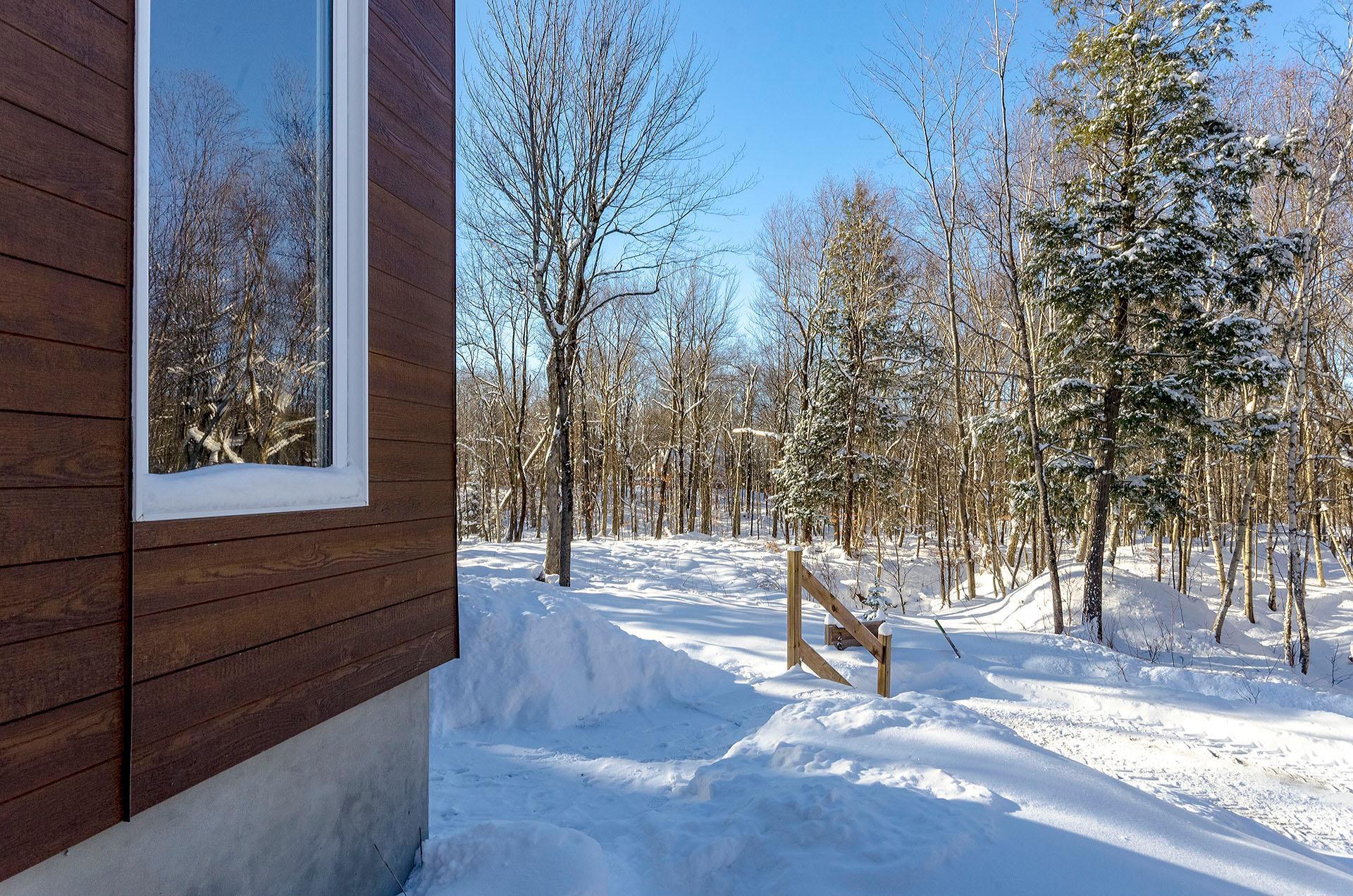 









265

 - 267


Ch. Seigneurial

,
Sutton,




QC
J0E2K0

