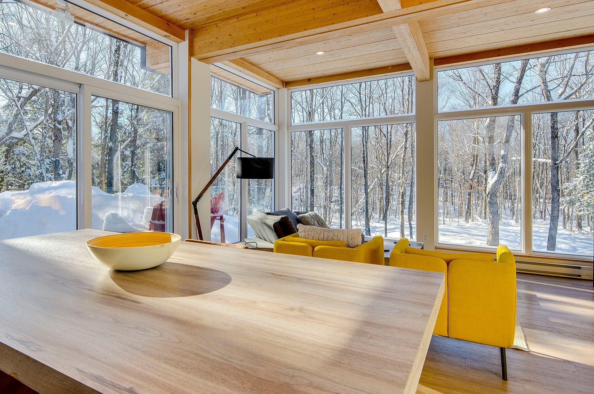 









265

 - 267


Ch. Seigneurial

,
Sutton,




QC
J0E2K0

