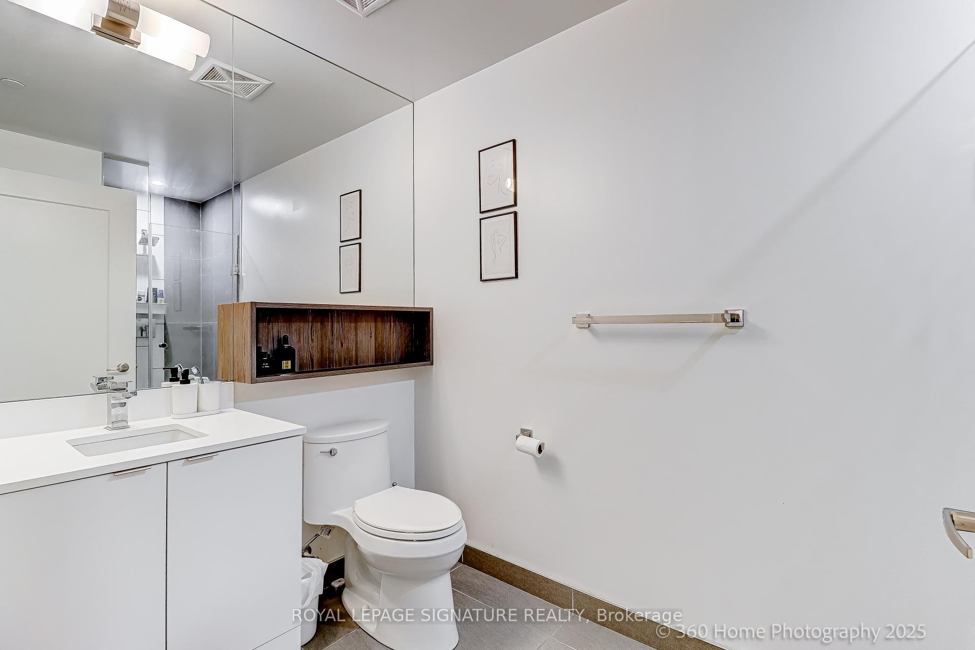 









60


Princess

Street, 521,
Toronto,




ON
M5A 2C7

