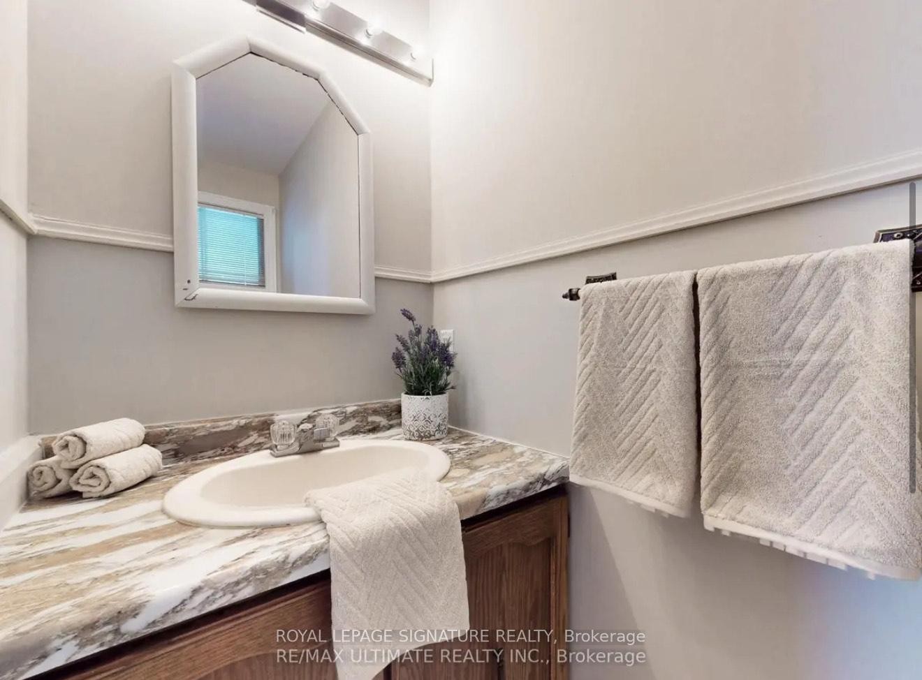 









467


Poplar

Avenue,
Ajax,




ON
L1S 1E7


