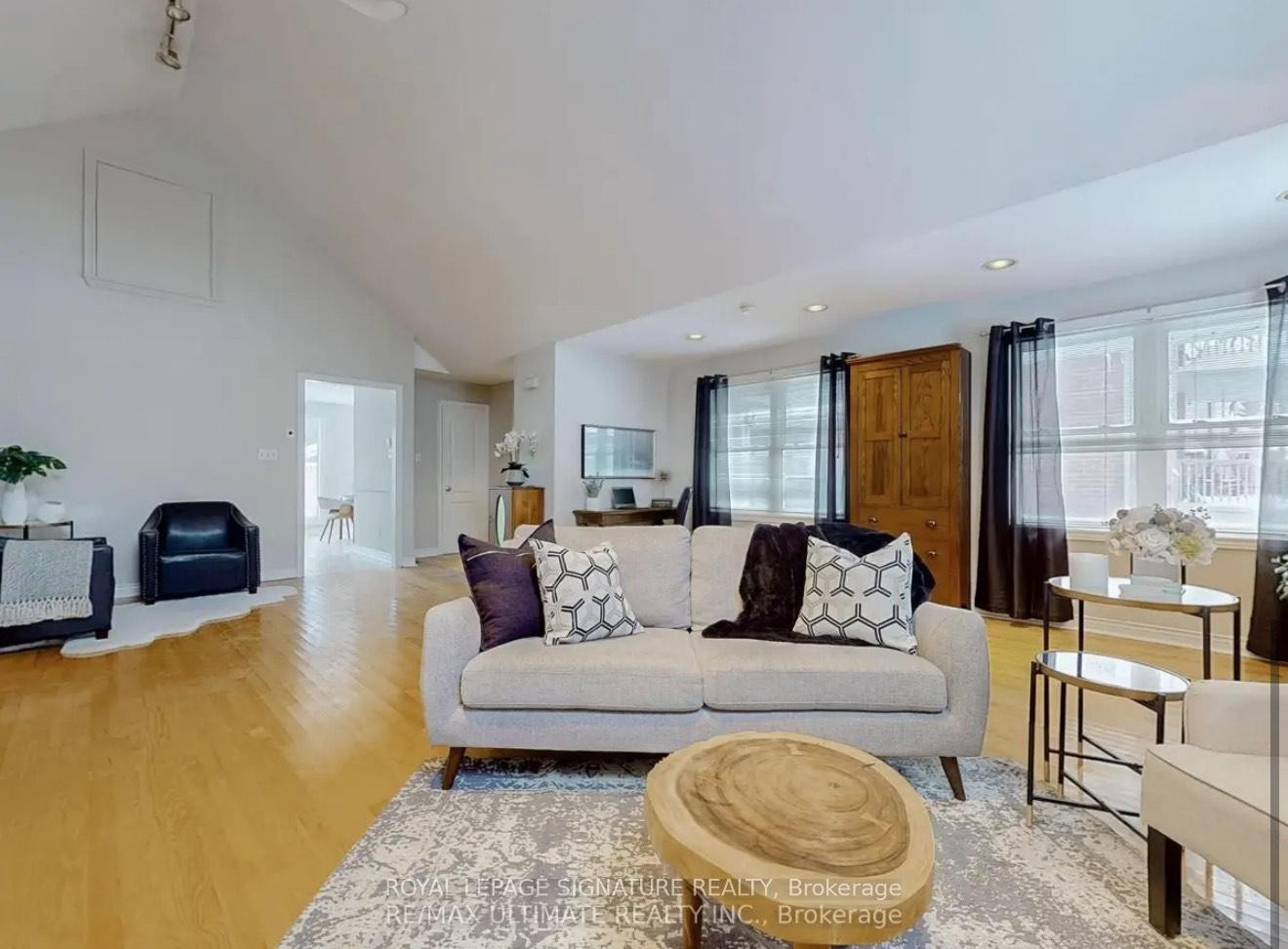 









467


Poplar

Avenue,
Ajax,




ON
L1S 1E7

