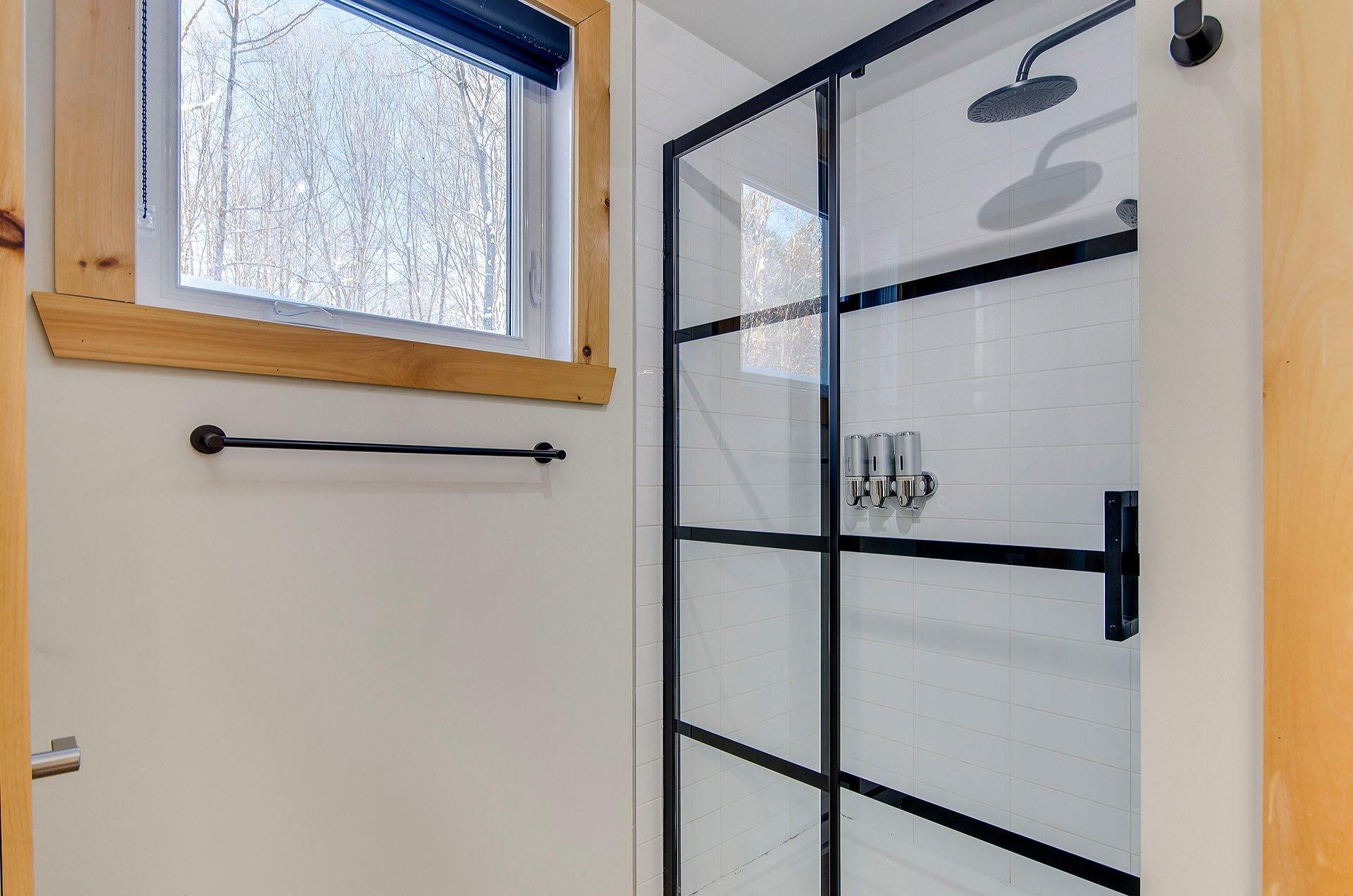 









265Z

 - 267Z


Ch. Seigneurial

,
Sutton,




QC
J0E2K0

