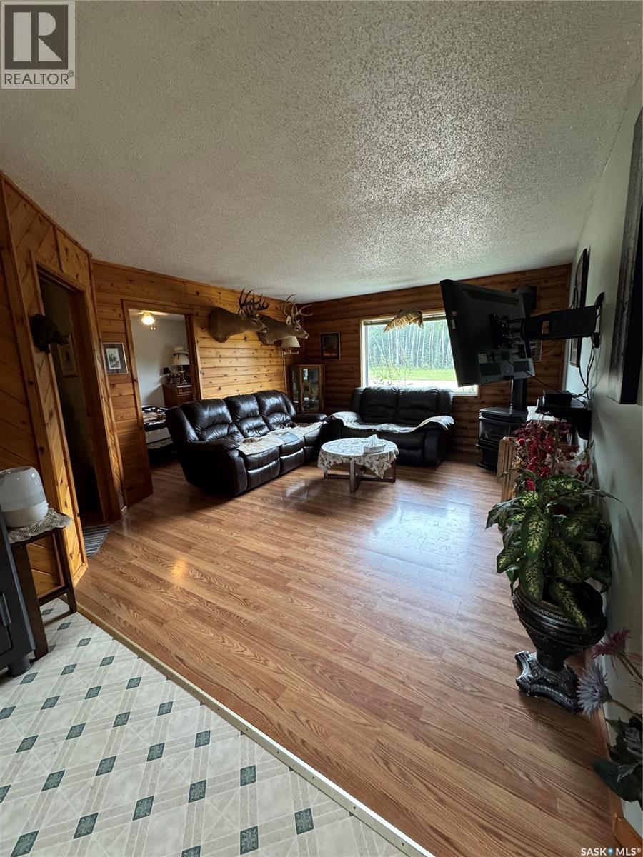 












Moose Range Lodge

,
Hudson Bay Rm No. 394,




Saskatchewan
S0E0Y0

