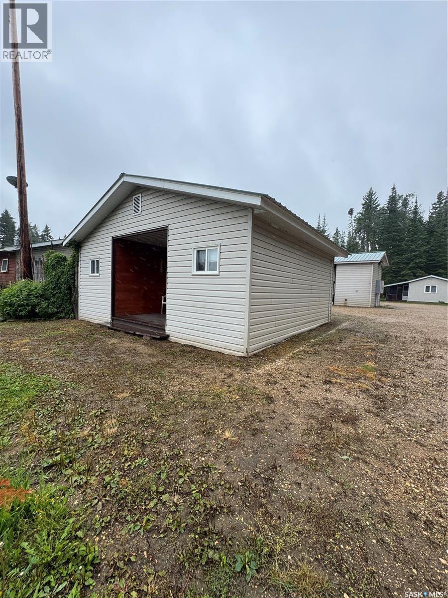 












Moose Range Lodge

,
Hudson Bay Rm No. 394,




Saskatchewan
S0E0Y0

