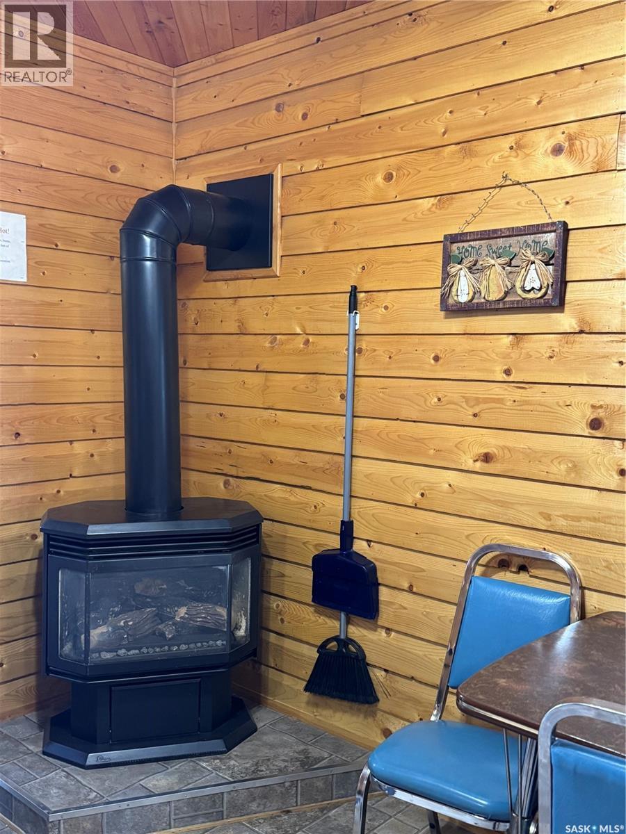 












Moose Range Lodge

,
Hudson Bay Rm No. 394,




Saskatchewan
S0E0Y0

