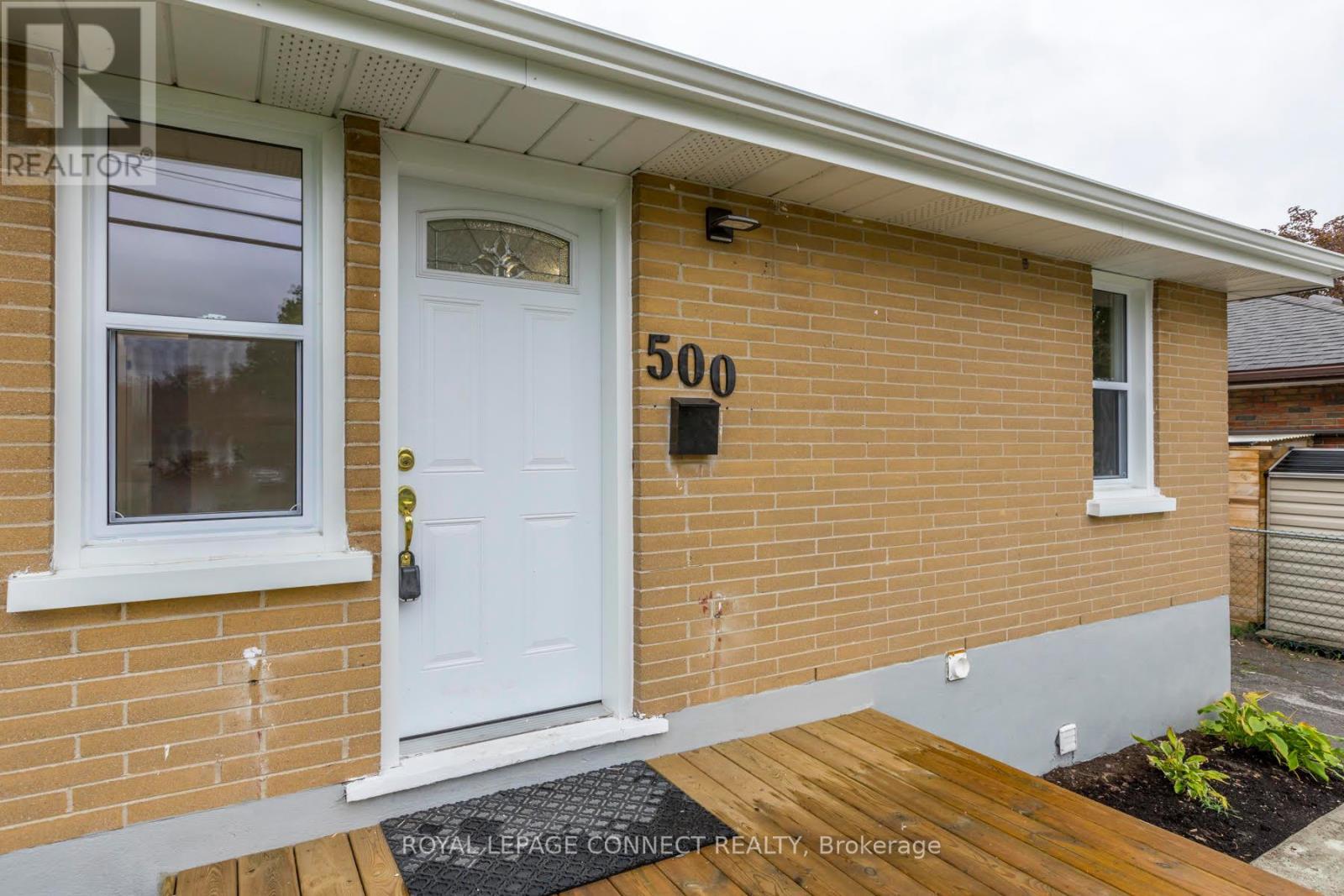 












BASEMENT APARTMENT - 500 ERSKINE AVENUE

,
Peterborough South,




Ontario
K9J5T4

