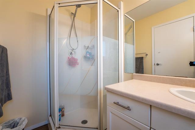 









3


Autumnwood

DR,
Gimli,




MB
R0C 1B0

