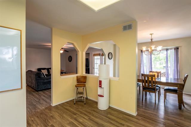 









3


Autumnwood

DR,
Gimli,




MB
R0C 1B0

