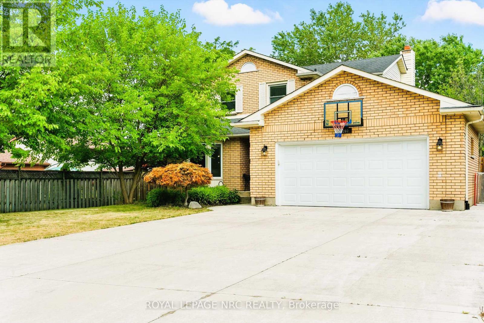 












260 GADSBY AVENUE

,
Welland (N. Welland),




Ontario
L3C6N5

