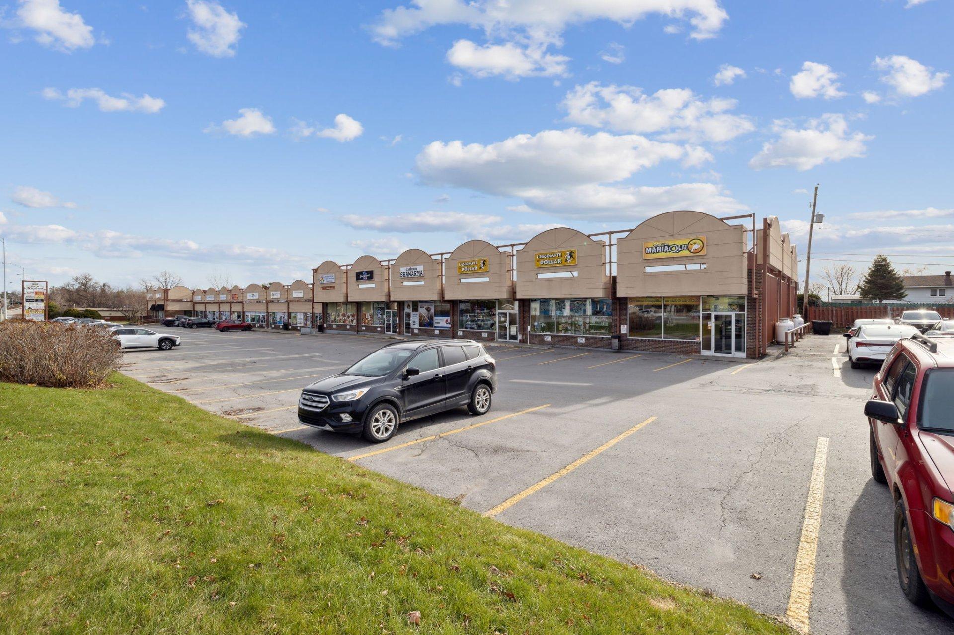 









922


Boul. Maloney E.

, 3,
Gatineau (Gatineau),




QC
J8P1H5

