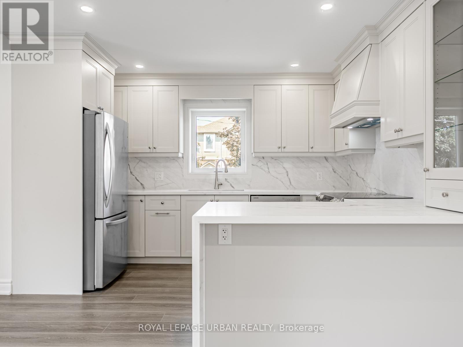 












MAIN - 1627 WOODBINE HEIGHTS BOULEVARD

,
Toronto,




Ontario
M4B3A3

