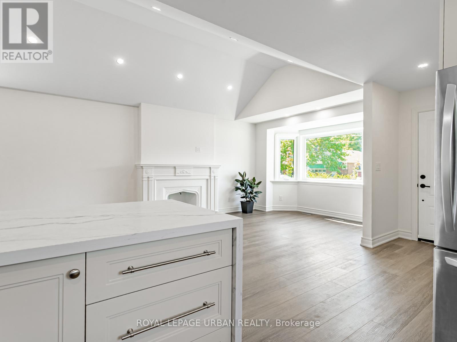 












MAIN - 1627 WOODBINE HEIGHTS BOULEVARD

,
Toronto,




Ontario
M4B3A3

