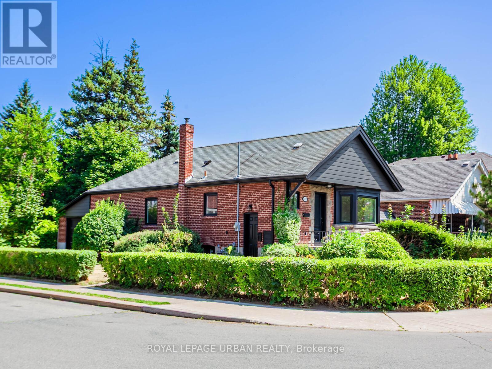 












MAIN - 1627 WOODBINE HEIGHTS BOULEVARD

,
Toronto,




Ontario
M4B3A3

