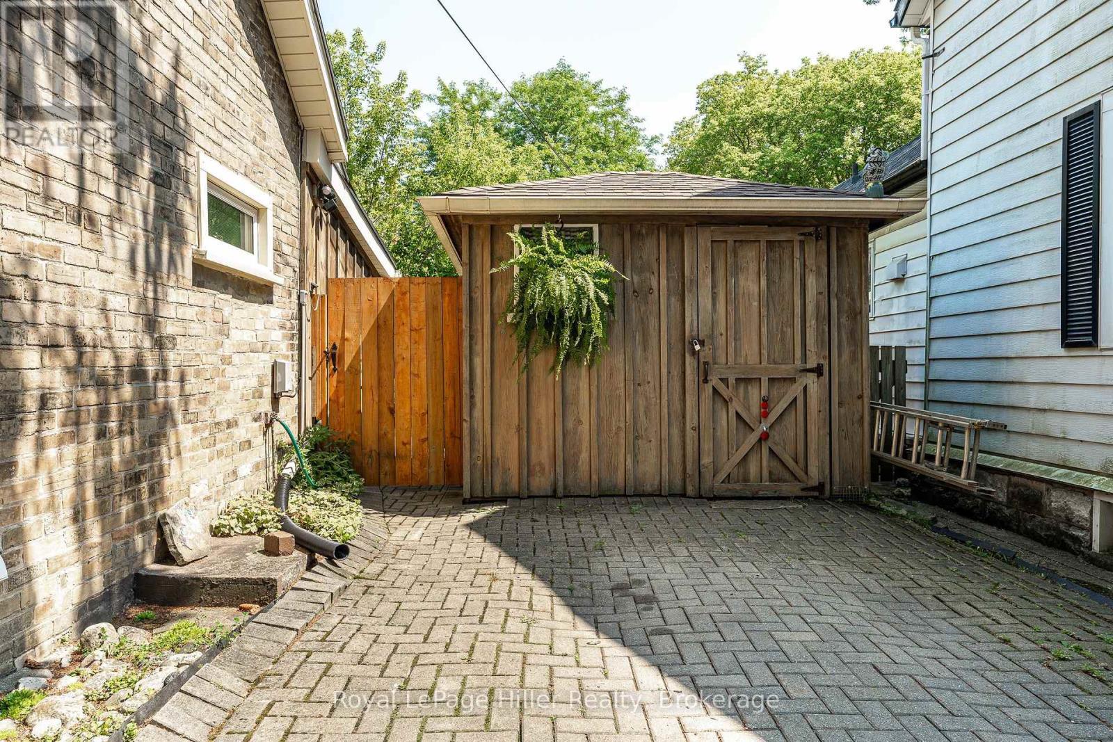 












23 GRANT STREET

,
Stratford,




Ontario
N5A1L5

