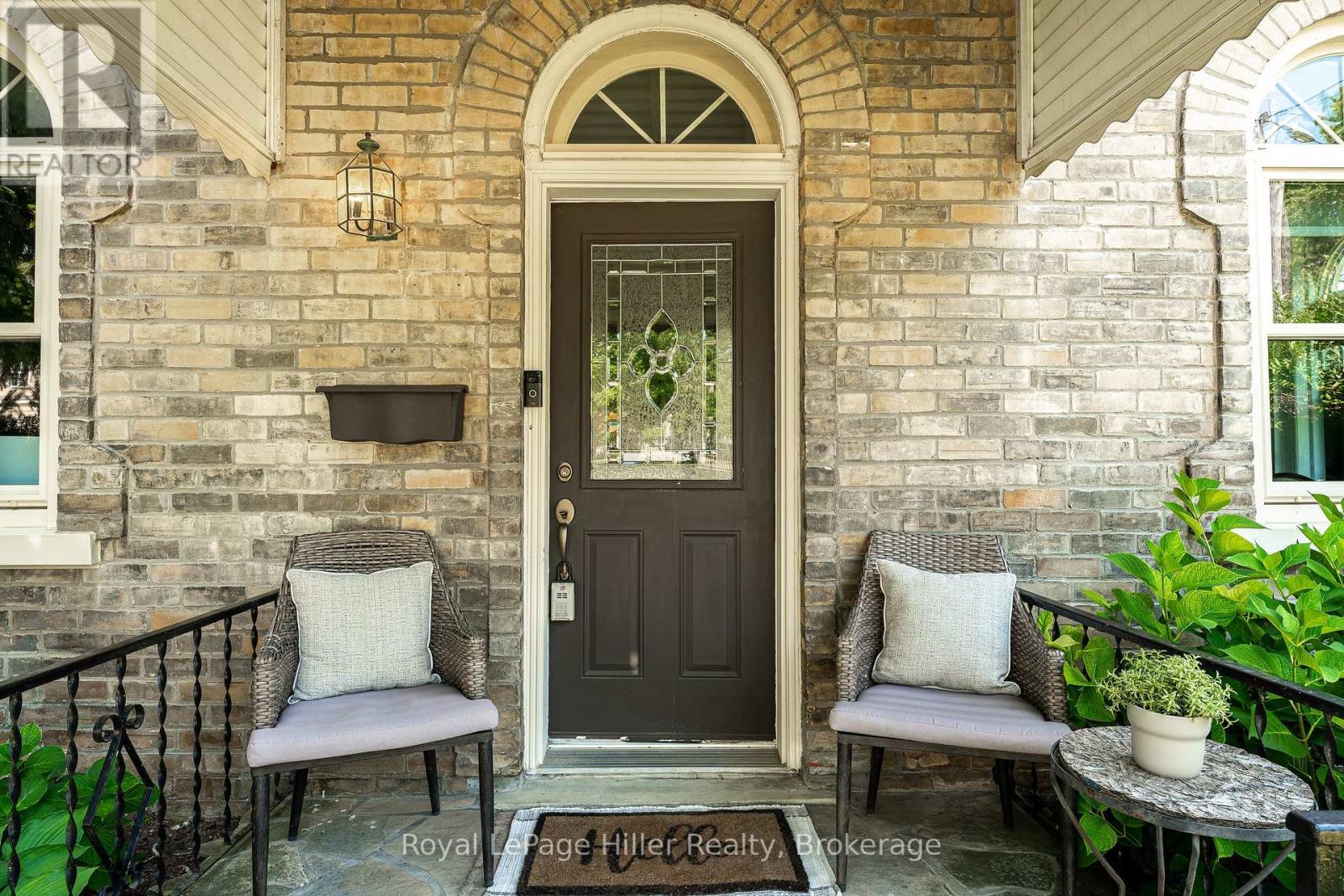 












23 GRANT STREET

,
Stratford,




Ontario
N5A1L5

