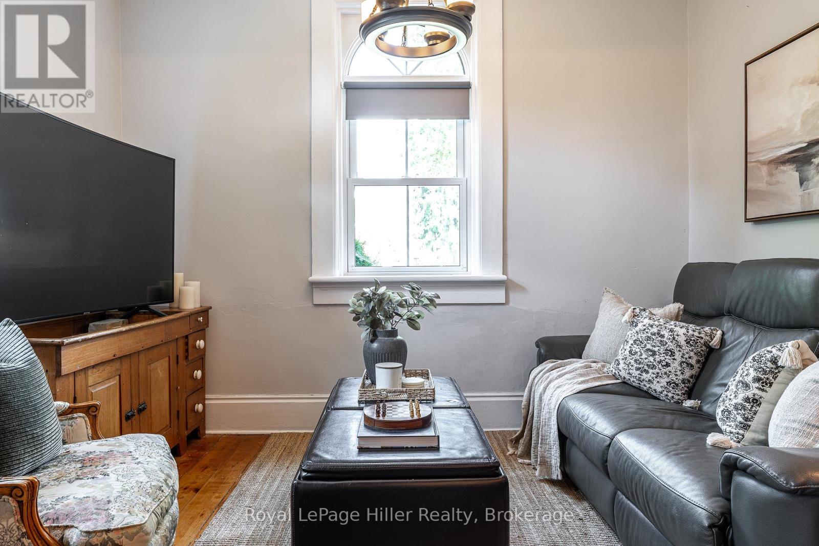 












23 GRANT STREET

,
Stratford,




Ontario
N5A1L5

