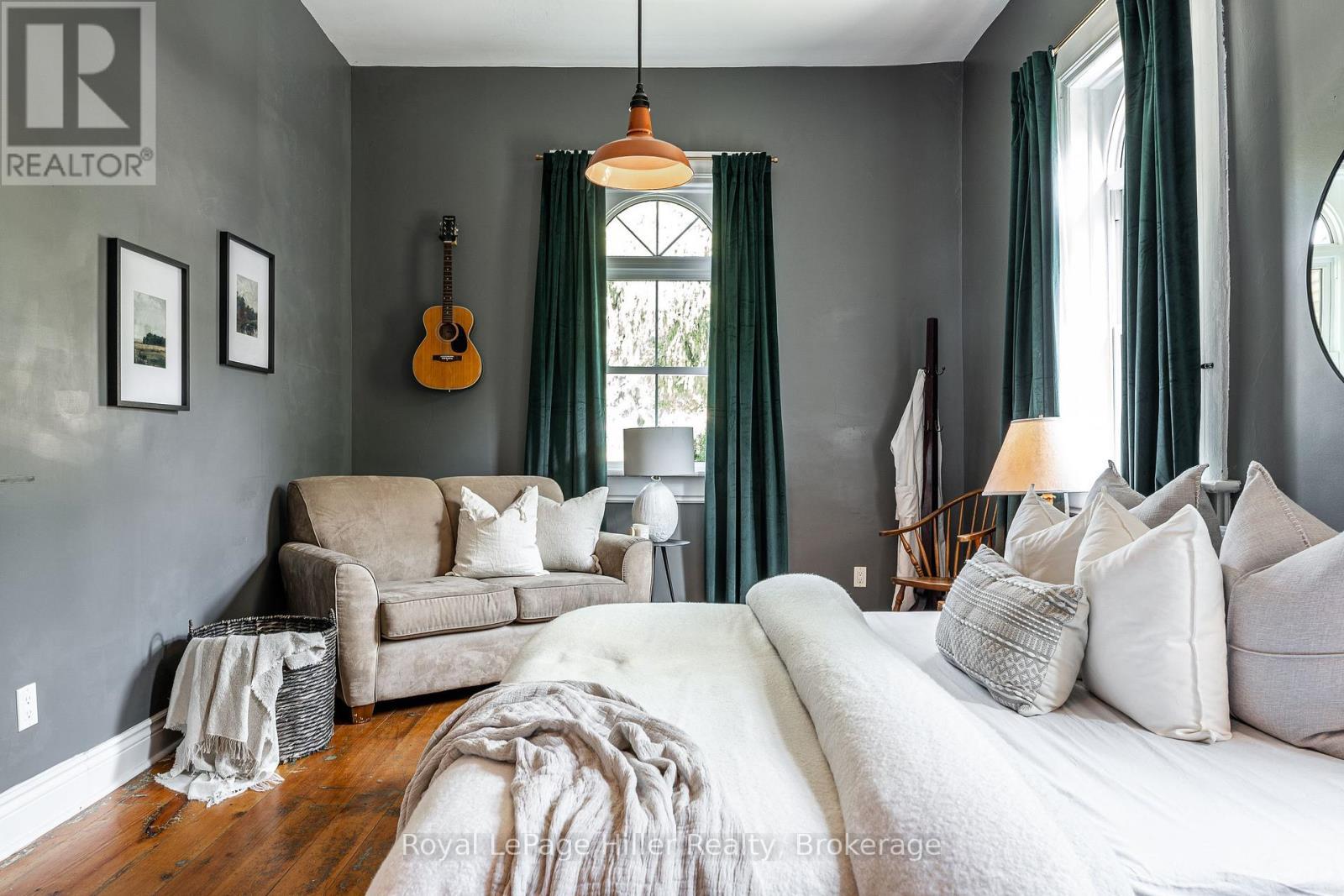 












23 GRANT STREET

,
Stratford,




Ontario
N5A1L5

