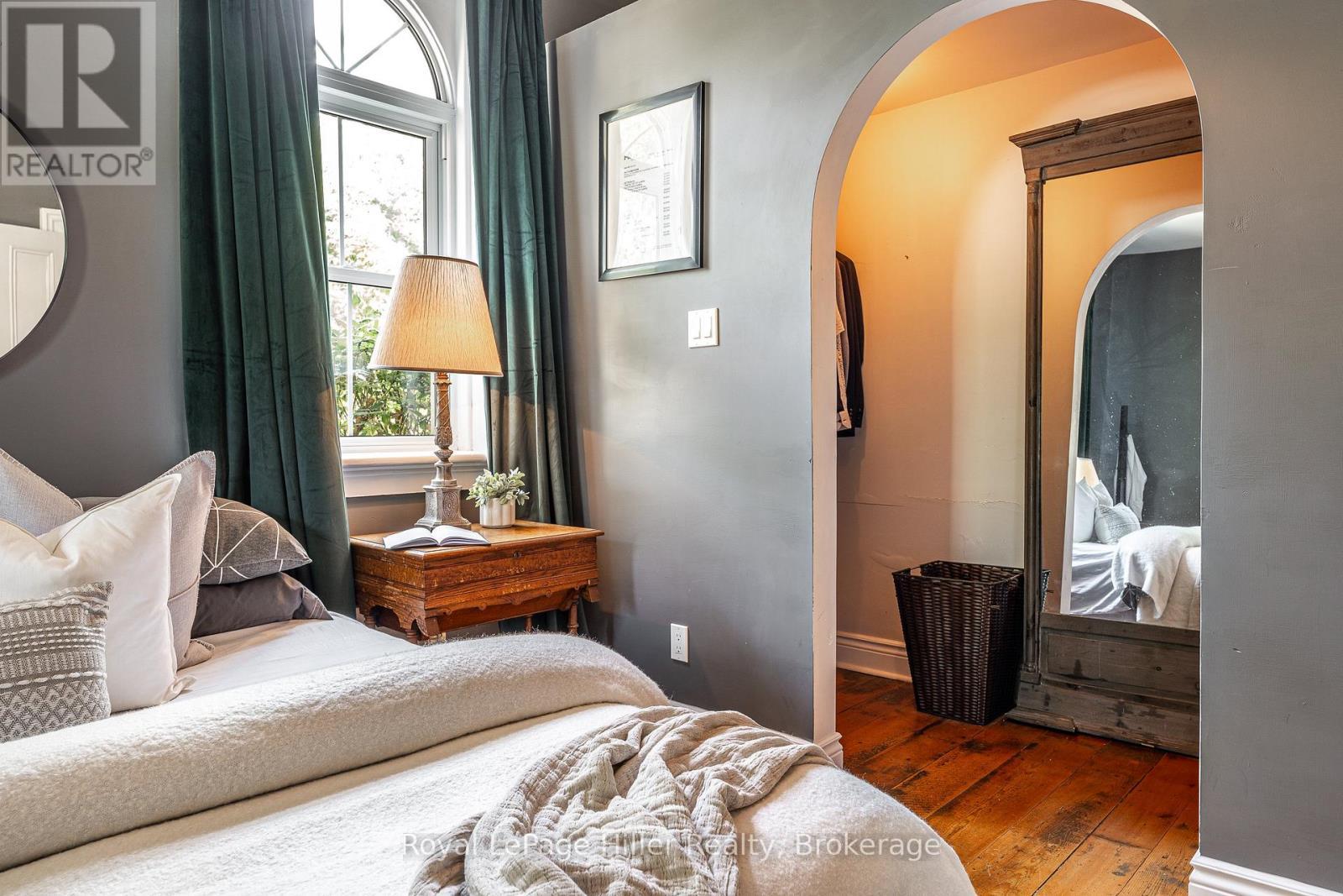 












23 GRANT STREET

,
Stratford,




Ontario
N5A1L5

