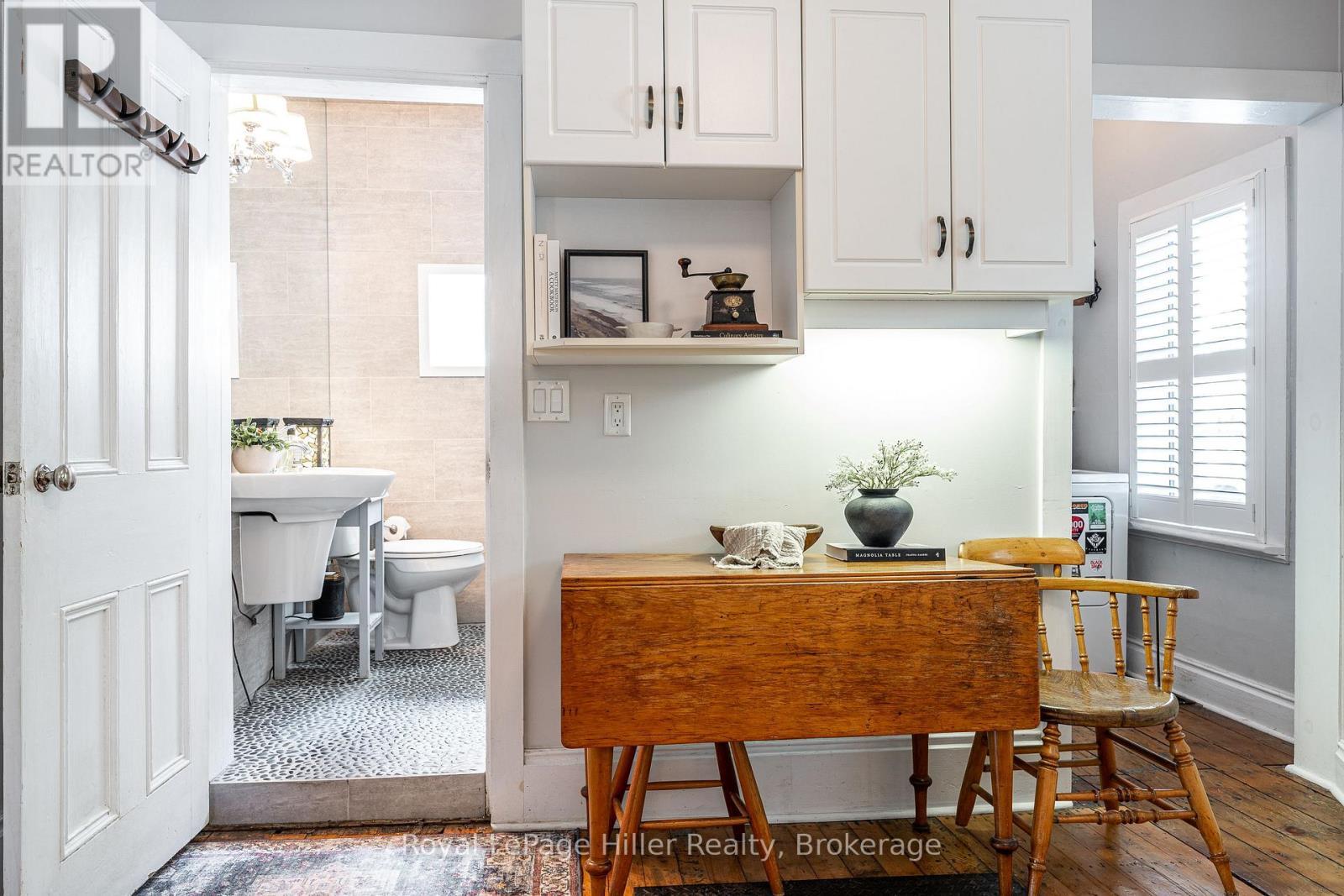 












23 GRANT STREET

,
Stratford,




Ontario
N5A1L5

