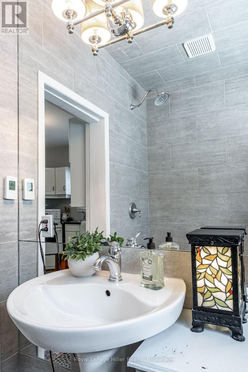 












23 GRANT STREET

,
Stratford,




Ontario
N5A1L5

