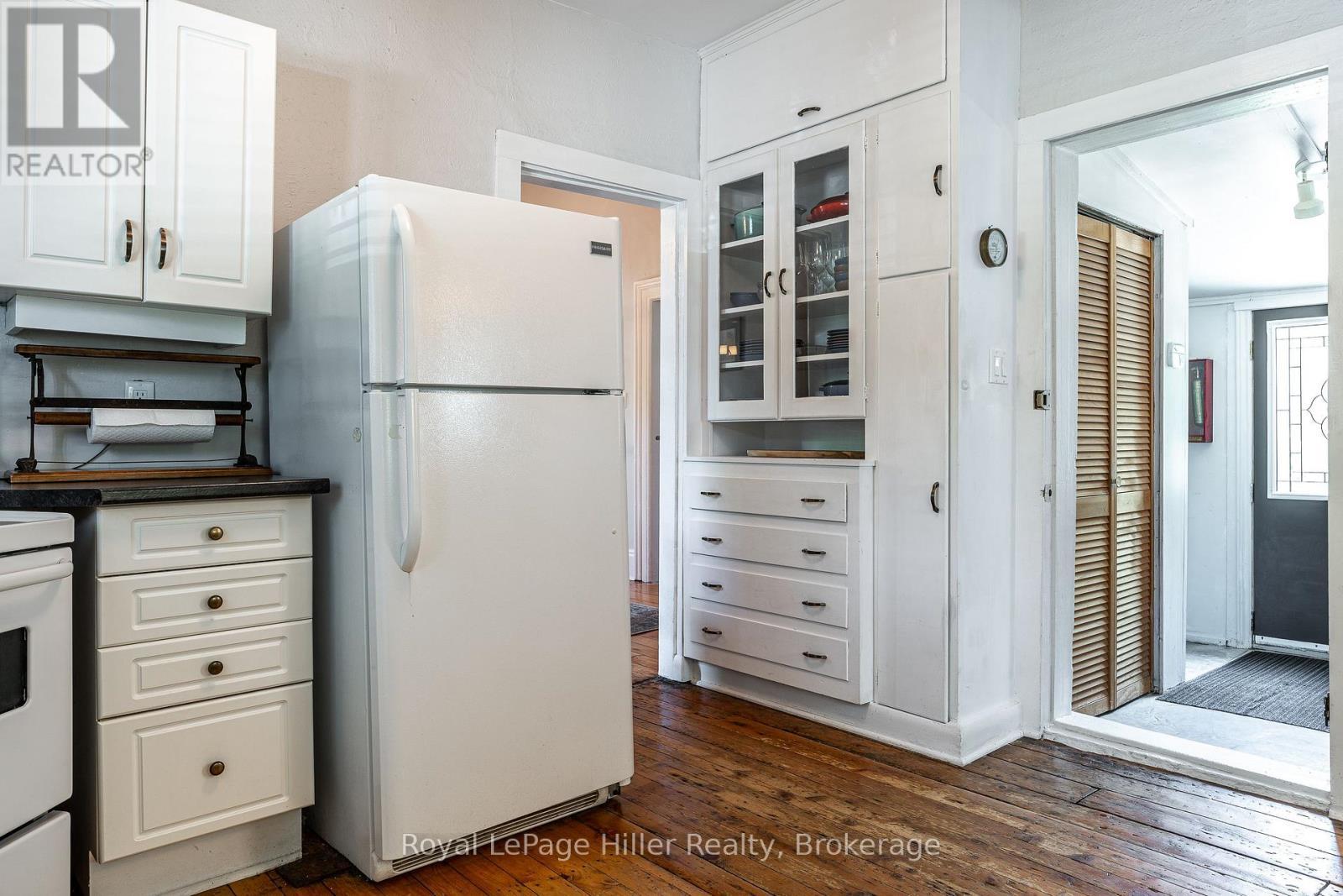 












23 GRANT STREET

,
Stratford,




Ontario
N5A1L5

