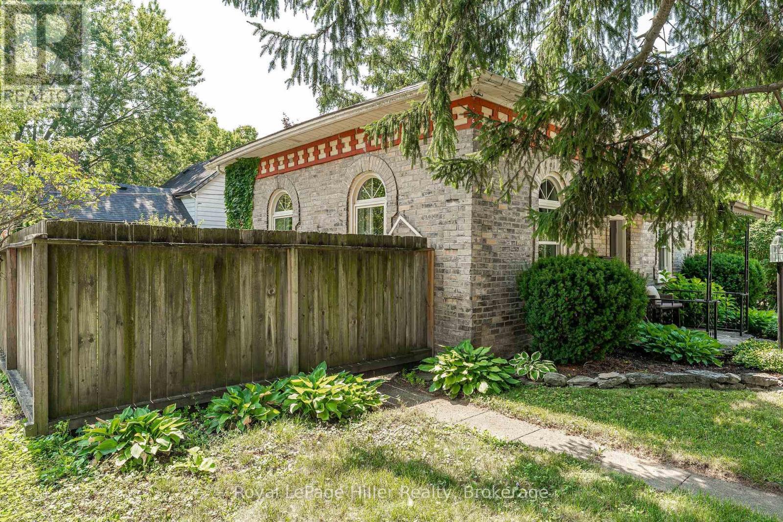 












23 GRANT STREET

,
Stratford,




Ontario
N5A1L5

