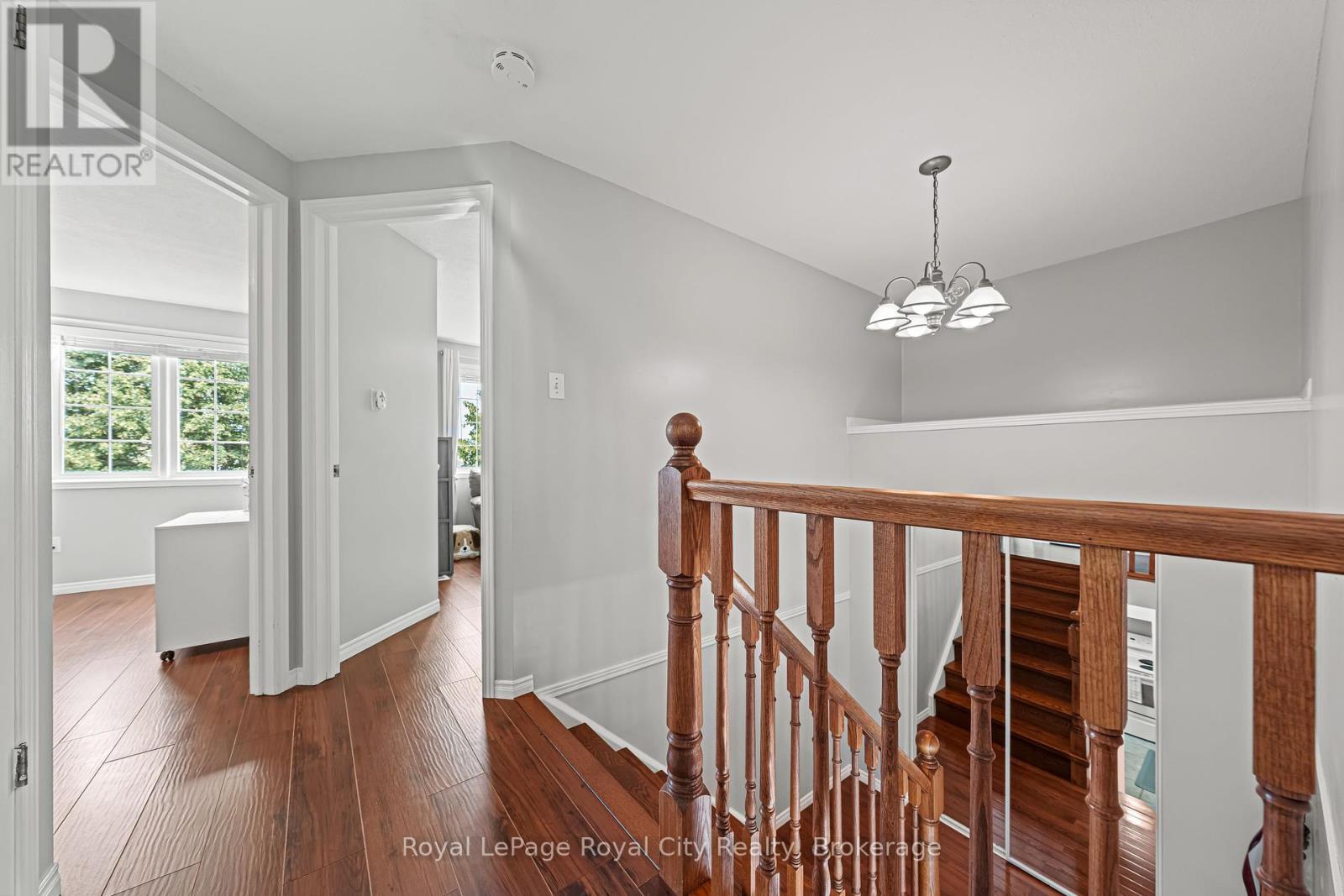 












89 DOYLE DRIVE

,
Guelph (Clairfields/Hanlon Business Park),




Ontario
N1G5B9

